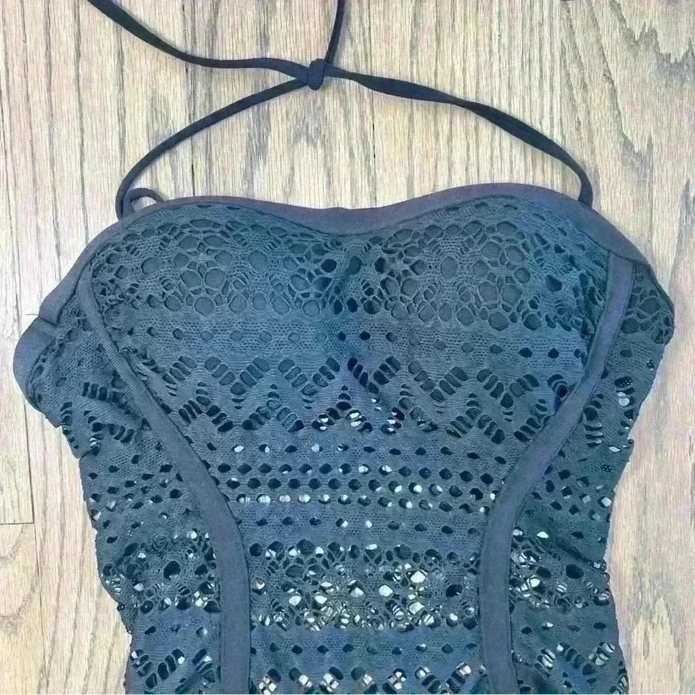 Robin Piccone Black Crochet Overlay One Piece with Button Detail Size 6 - Picture 4 of 13